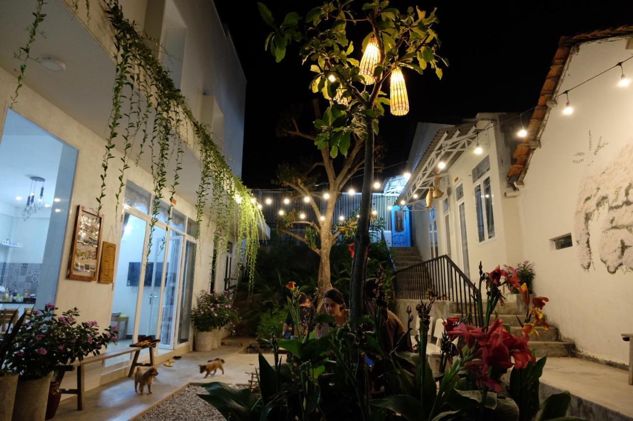 Kontum Home Sweet Homestay Kon Tum Eksteriør billede